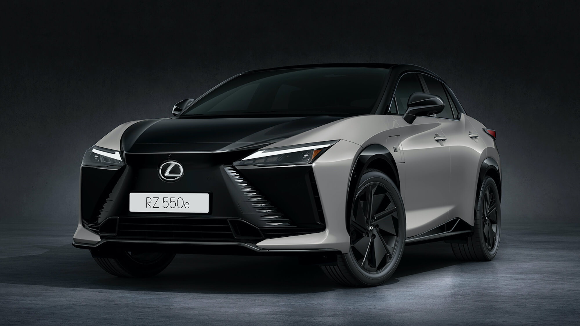 Lexus RZ 2026 4